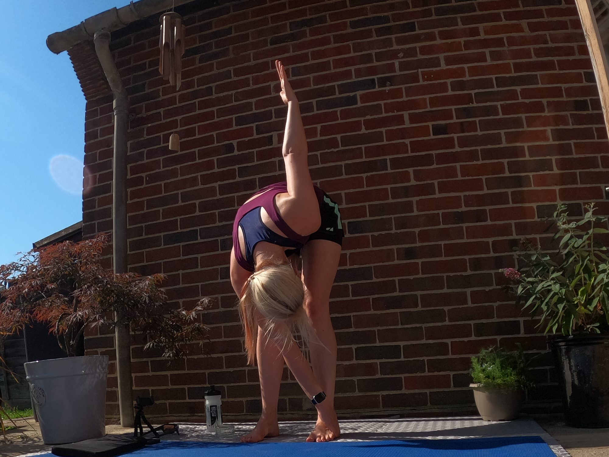 Saturday Stretch – back stretch