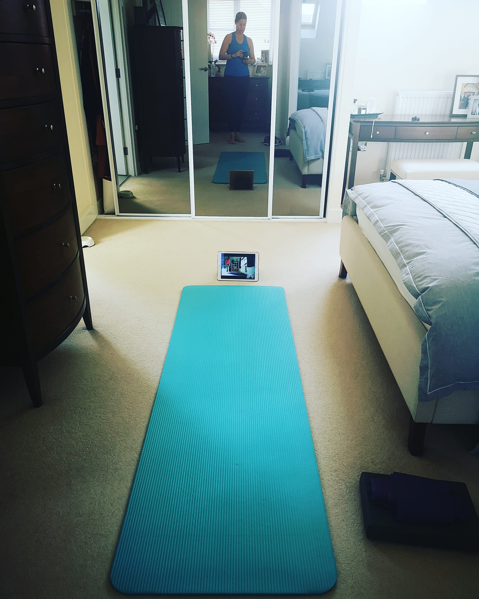 How to make exercising at home effective.